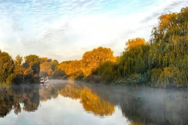 View of a park lake in the autumn